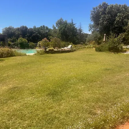 Le Mas De Mireio Villa