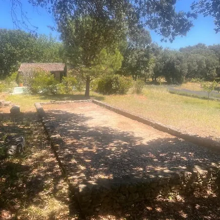 Le Mas De Mireio Villa